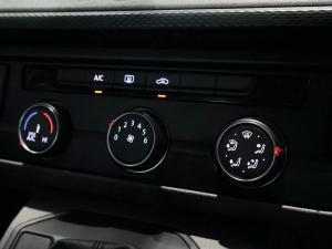 Volkswagen Transporter 2.0TDI Kombi SWB Trendline auto - Image 20