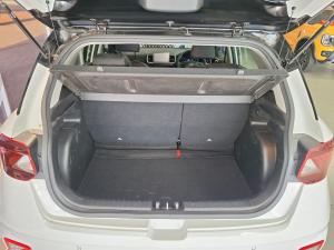 Hyundai Venue 1.0T Glide - Image 8