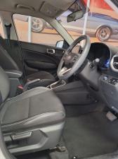 Hyundai Venue 1.0T Glide - Image 9