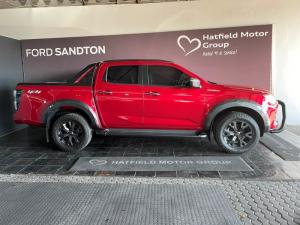 Isuzu D-Max 3.0TD double cab V-Cross 4x4 - Image 3