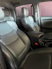 Isuzu D-Max 3.0TD double cab V-Cross 4x4 - Image 7