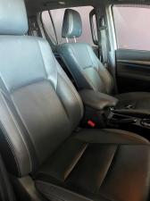 Toyota Hilux 2.8GD-6 double cab Legend auto - Image 5
