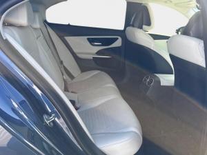 Mercedes-Benz C-Class C220d Avantgarde - Image 15