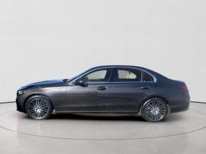 Mercedes-Benz C-Class C200 Avantgarde - Image 4