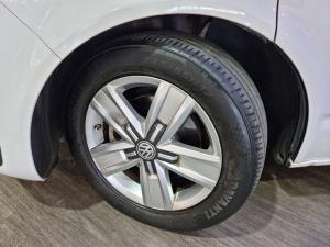 Volkswagen Transporter 2.0TDI Kombi SWB Trendline auto - Image 3