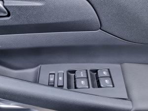 Peugeot Landtrek 1.9TD double cab Allure - Image 30
