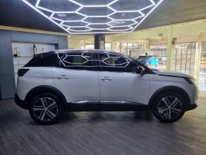 Peugeot 3008 1.6T GT - Image 7