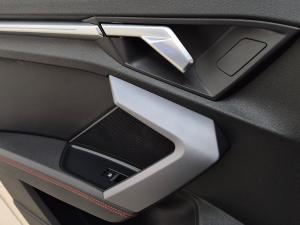 Audi A3 sedan TFSI S line Plus - Image 8