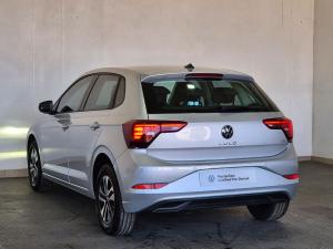 Volkswagen Polo hatch 1.0TSI Life auto - Image 10