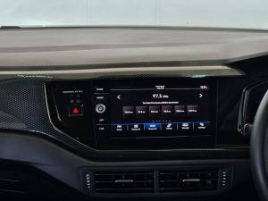 Volkswagen Polo hatch 1.0TSI Life auto - Image 22