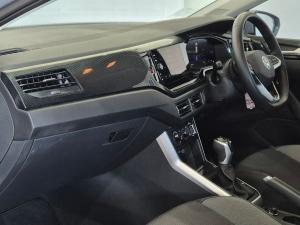 Volkswagen Polo hatch 1.0TSI Life auto - Image 28
