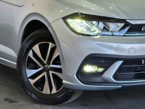 Volkswagen Polo hatch 1.0TSI Life auto - Image 4