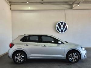 Volkswagen Polo hatch 1.0TSI Life auto - Image 8
