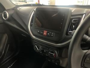 Toyota Vitz 1.0 XR auto - Image 14