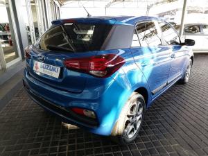 Hyundai i20 1.4 Fluid auto - Image 7