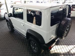 Suzuki Jimny 1.5 GLX AllGrip 3-door auto - Image 5