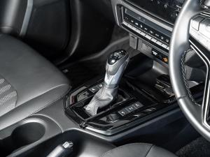 Isuzu D-Max 3.0TD double cab V-Cross 4x4 - Image 14