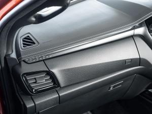 Isuzu D-Max 3.0TD double cab V-Cross 4x4 - Image 20