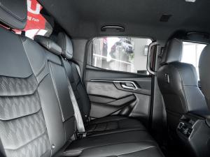Isuzu D-Max 3.0TD double cab V-Cross 4x4 - Image 27