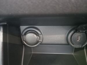 Suzuki Swift 1.2 GL+ auto - Image 20