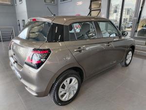 Suzuki Swift 1.2 GL+ auto - Image 6
