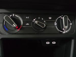 Volkswagen Polo hatch 1.0TSI - Image 14