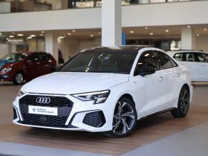 Audi A3 sedan 35TFSI S line - Image 1