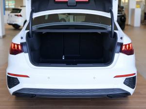 Audi A3 sedan 35TFSI S line - Image 21