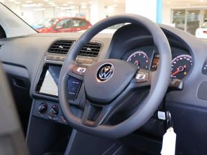Volkswagen Polo Vivo hatch 1.4 Life - Image 15