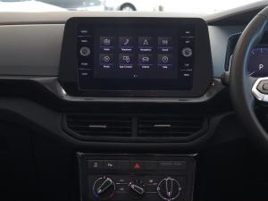 Volkswagen T-Cross 1.0TSI Life - Image 22