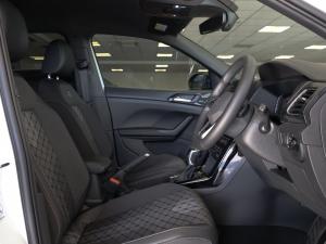 Volkswagen T-Cross 1.0TSI R-Line - Image 11