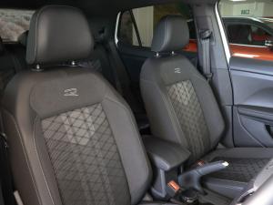 Volkswagen T-Cross 1.0TSI R-Line - Image 23