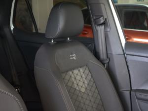 Volkswagen T-Cross 1.0TSI R-Line - Image 27