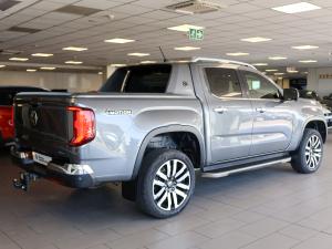 Volkswagen Amarok 3.0TDI V6 double cab Aventura 4Motion - Image 9