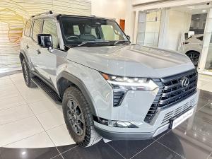 Lexus GX 550 Overtrail - Image 11