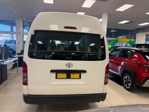 Toyota Quantum 2.7 S-Long panel van - Image 12