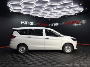 Suzuki Ertiga 1.5 GA - Image 5