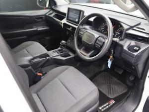 Toyota Hilux 2.8GD-6 double cab SRX - Image 10