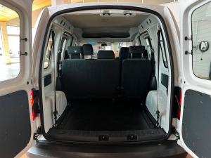 Volkswagen Caddy 1.6 crew bus - Image 10