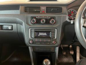 Volkswagen Caddy 1.6 crew bus - Image 14