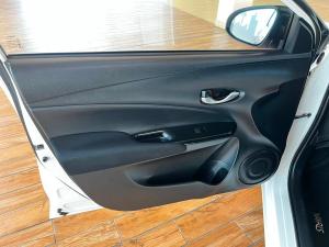 Toyota Yaris 1.5 Xs auto - Image 28