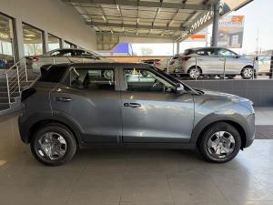 Mahindra XUV 3XO 1.2T MX2 auto - Image 4