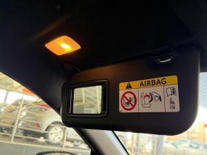 Toyota Corolla Cross 1.8 XS - Image 29