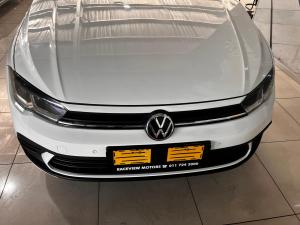 Volkswagen Polo hatch 1.0TSI Life manual - Image 4