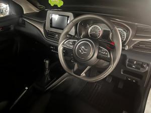 Suzuki Baleno 1.5 GL manual - Image 9