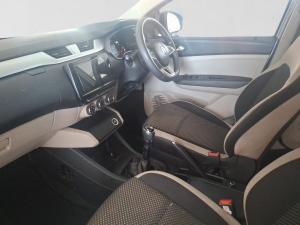 Renault Triber 1.0 Prestige - Image 11