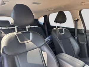 Hyundai Tucson 2.0 Premium - Image 17