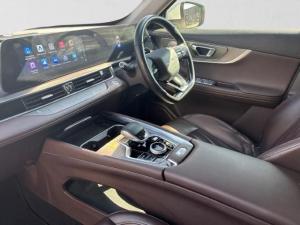 Chery Tiggo 8 Pro Max 2.0TGDI 390T Executive AWD - Image 16