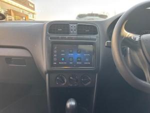 Volkswagen Polo Vivo hatch 1.6 Life - Image 17