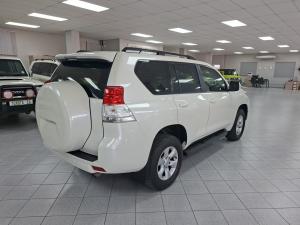 Toyota Land Cruiser Prado 3.0DT TX - Image 2